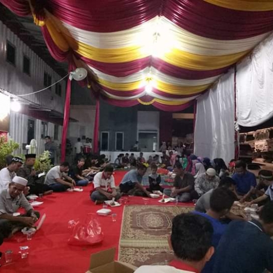 Acara Berbuka Puasa Bersama Karyawan PT.Dextonindo Persada